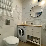 Apartment Insat II